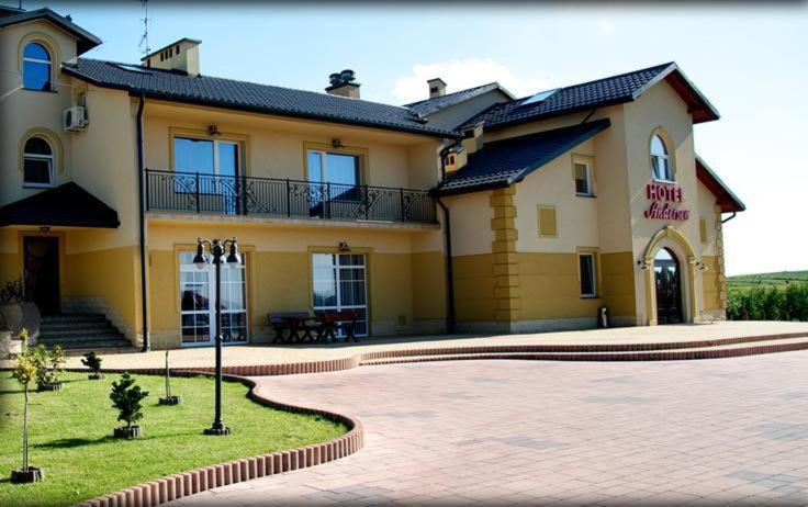Hotel Andersen Rzeszów Eksteriør billede